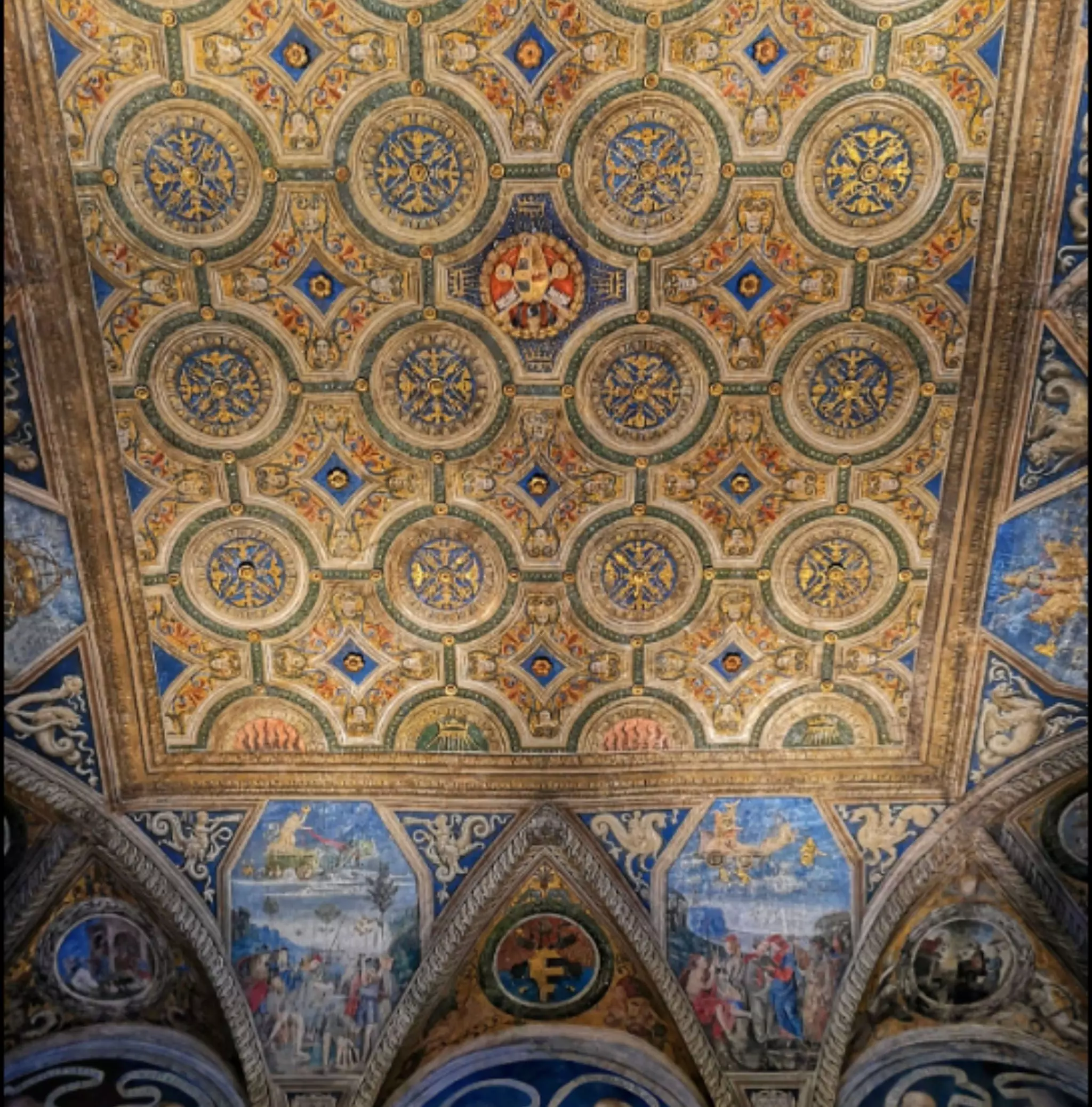 Vatican Museums & Sistine Chapel: Small Group Guided Tour